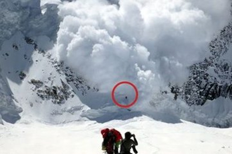 雪崩